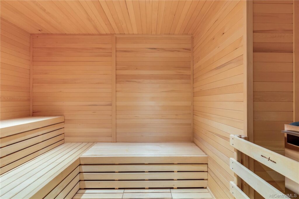 Aeo_-_Sauna
