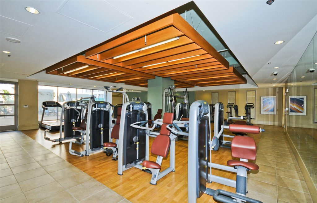 Ala_Moana_Hotel_-_Fitness_Center