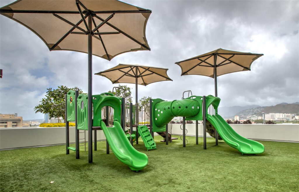 Keauhou_Place_-_Playground