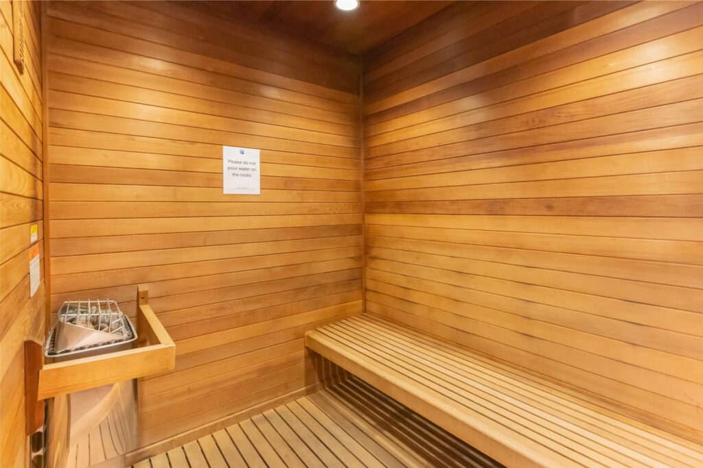 Pacifica_Honolulu_-_Sauna